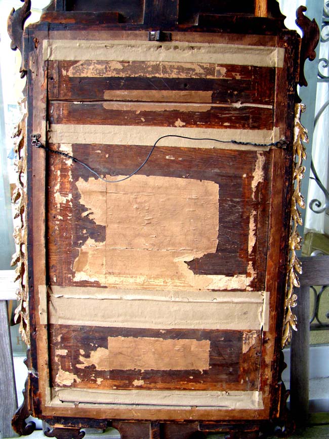 An attractive George II period Walnut and Parcel-gilt mirror circa 1750 — image 3